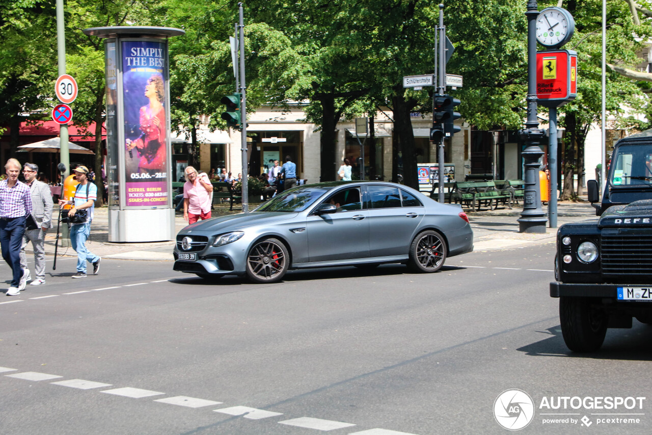 Mercedes-AMG E 63 S W213