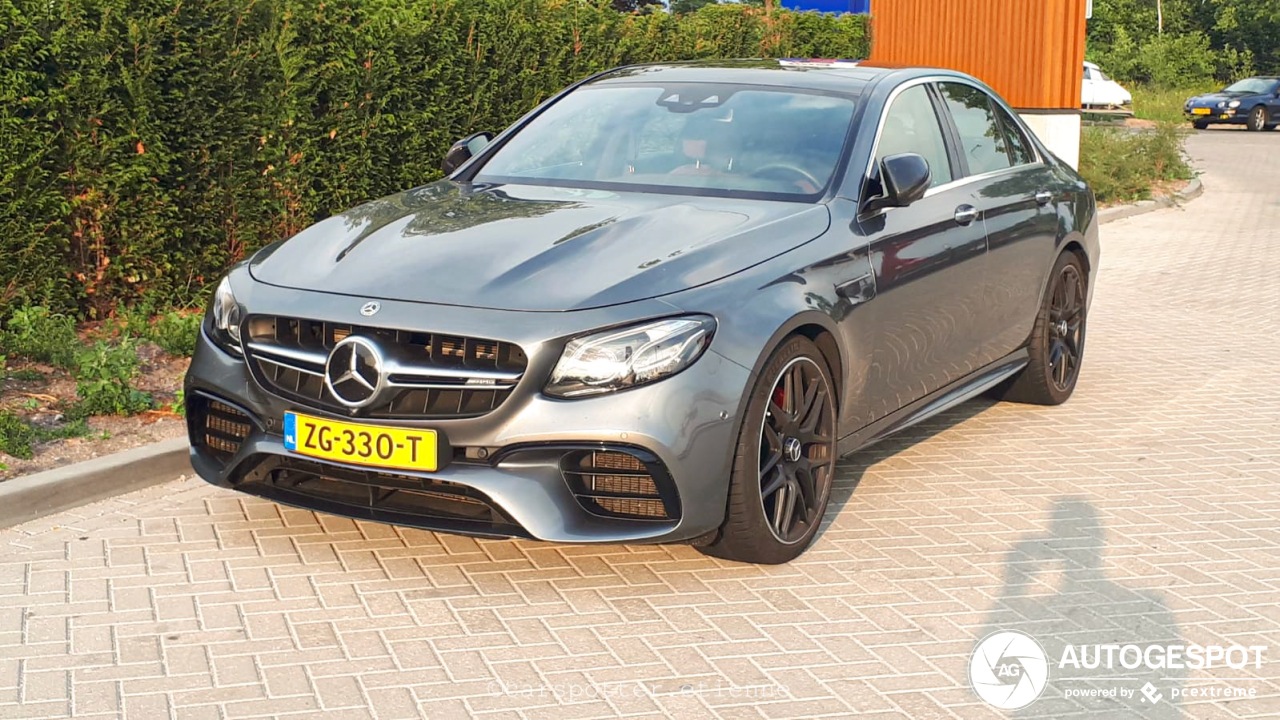 Mercedes-AMG E 63 S W213