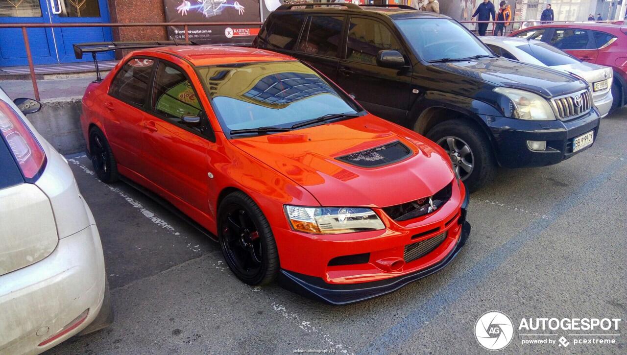 Mitsubishi Lancer Evolution IX MR