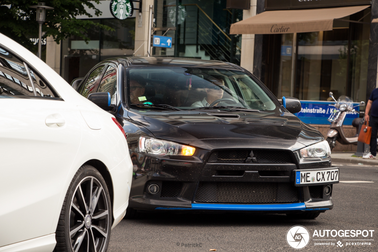 Mitsubishi Lancer Evolution X