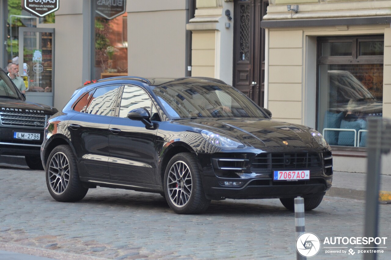 Porsche 95B Macan Turbo