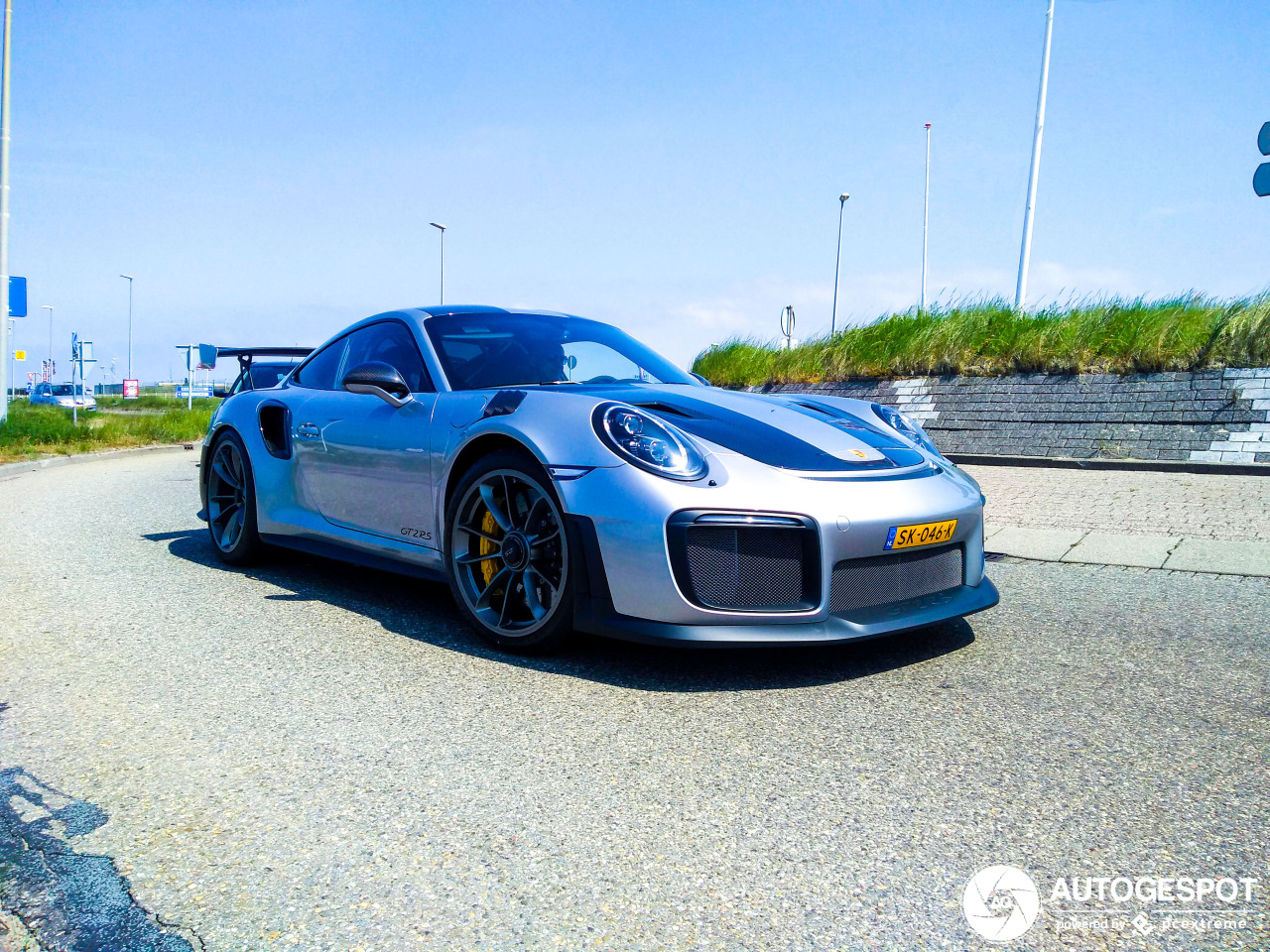 Porsche 991 GT2 RS Weissach Package