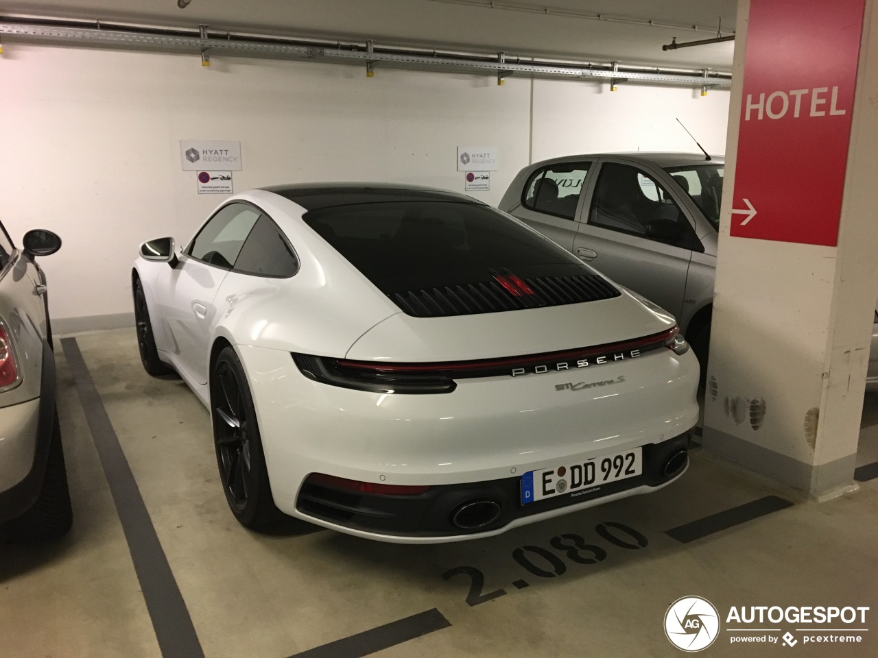 Porsche 992 Carrera S