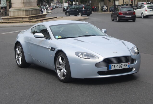 Aston Martin V8 Vantage