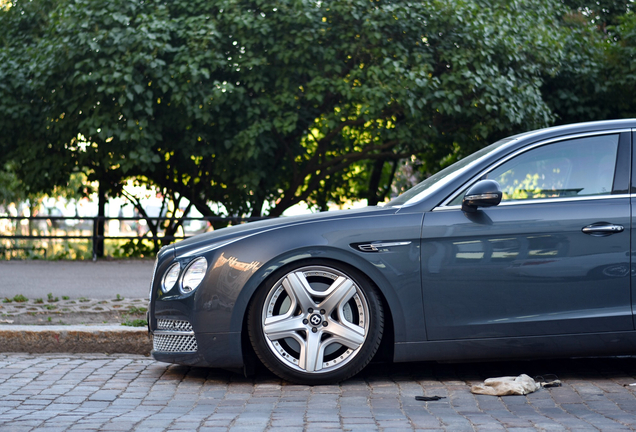 Bentley Flying Spur W12