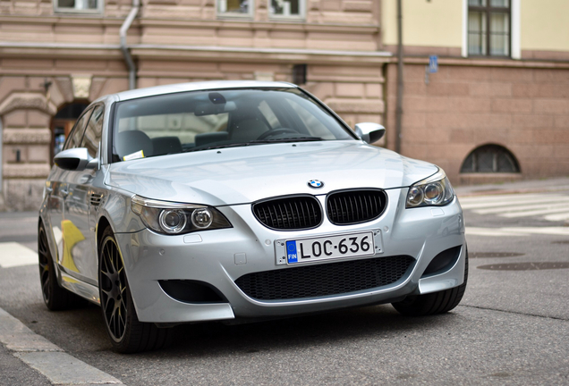 BMW M5 E60 2005