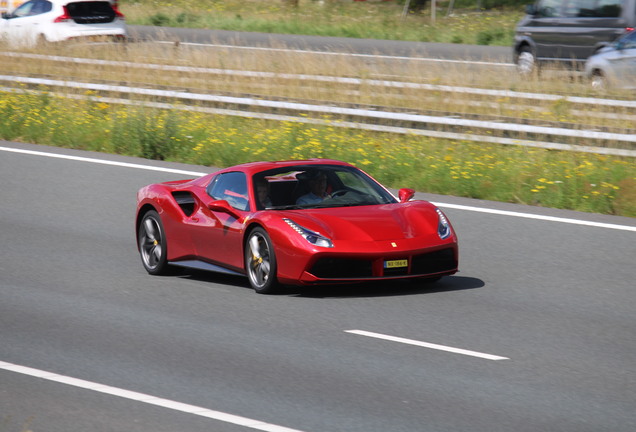 Ferrari 488 Spider