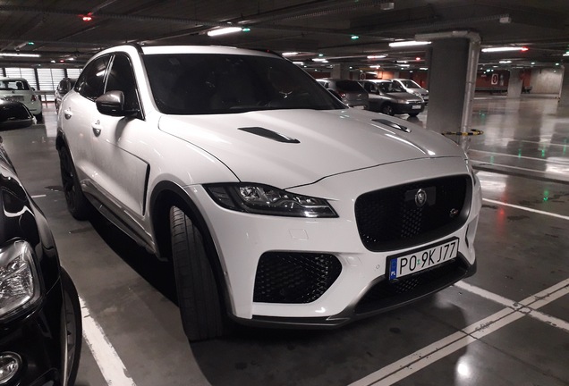 Jaguar F-PACE SVR