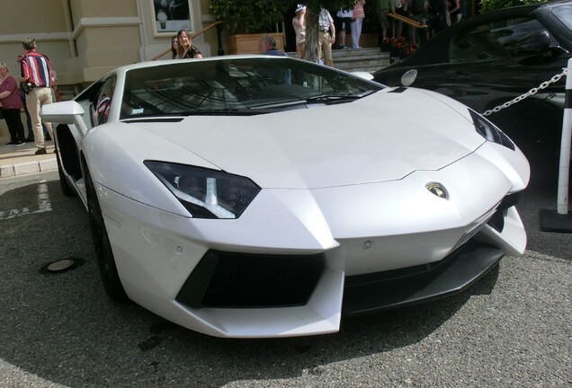 Lamborghini Aventador LP700-4