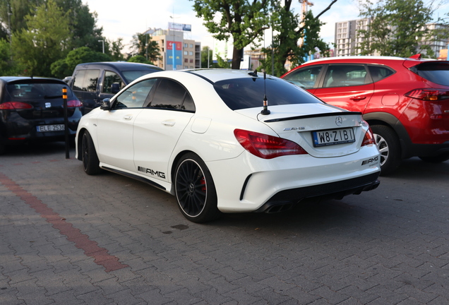 Mercedes-AMG CLA 45 C117