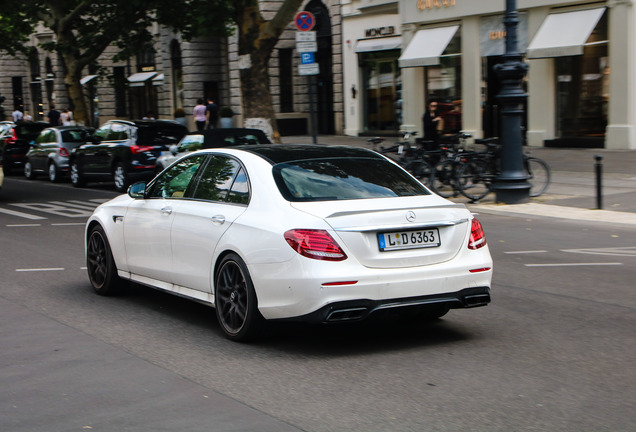 Mercedes-AMG E 63 S W213