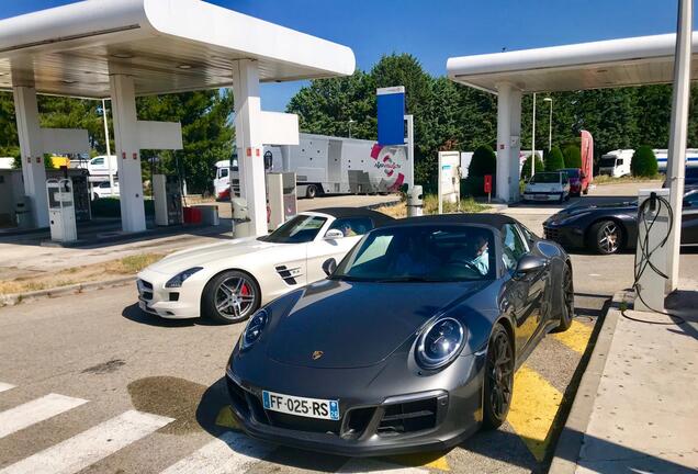 Mercedes-Benz SLS AMG Roadster