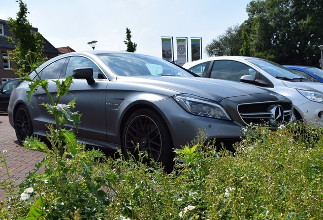 Mercedes-Benz CLS 63 AMG S C218 2015