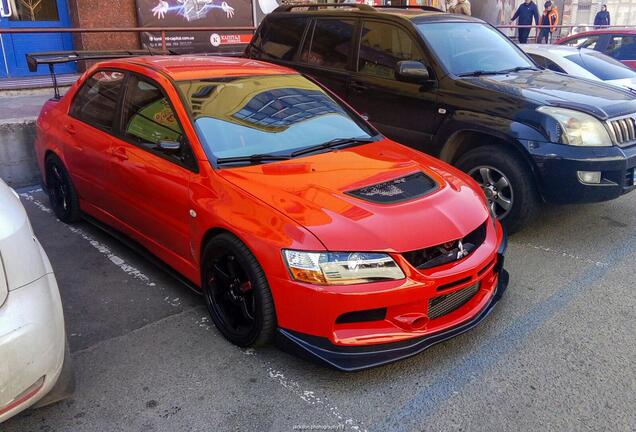 Mitsubishi Lancer Evolution IX MR