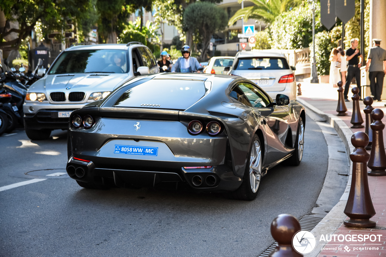 Ferrari 812 Superfast