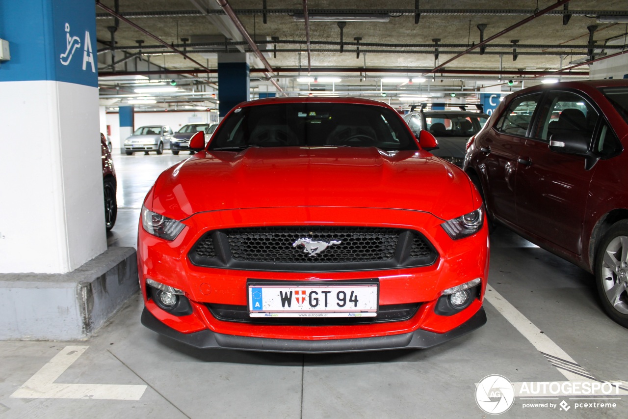 Ford Mustang GT 2015