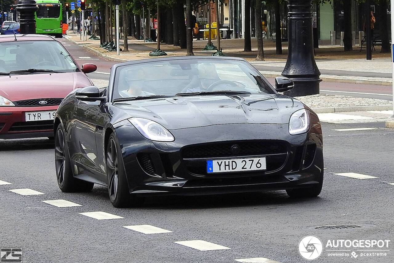 Jaguar F-TYPE S V8 Convertible