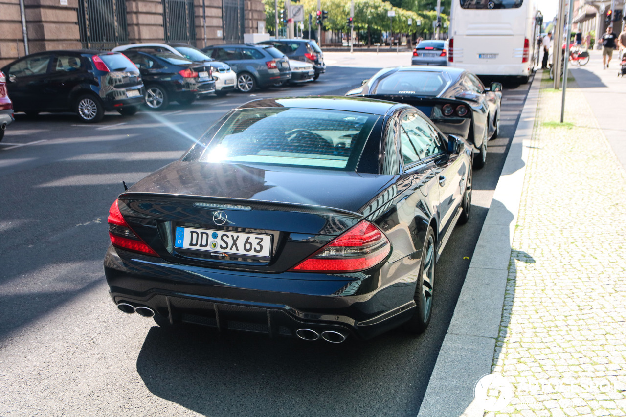 Mercedes-Benz SL 63 AMG