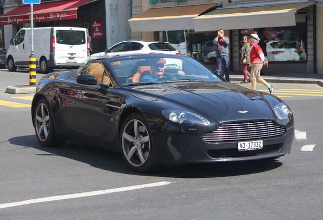 Aston Martin V8 Vantage Roadster