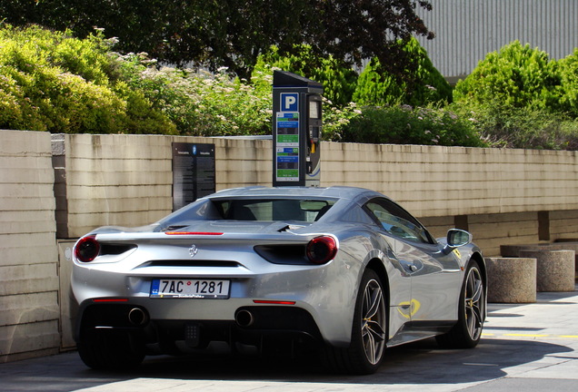 Ferrari 488 Spider