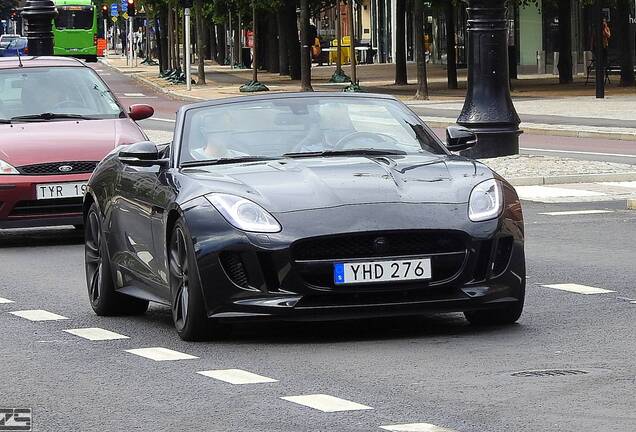 Jaguar F-TYPE S V8 Convertible