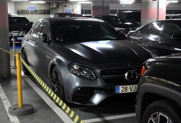 Mercedes-AMG E 63 S W213