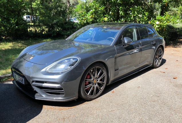 Porsche 971 Panamera Turbo Sport Turismo