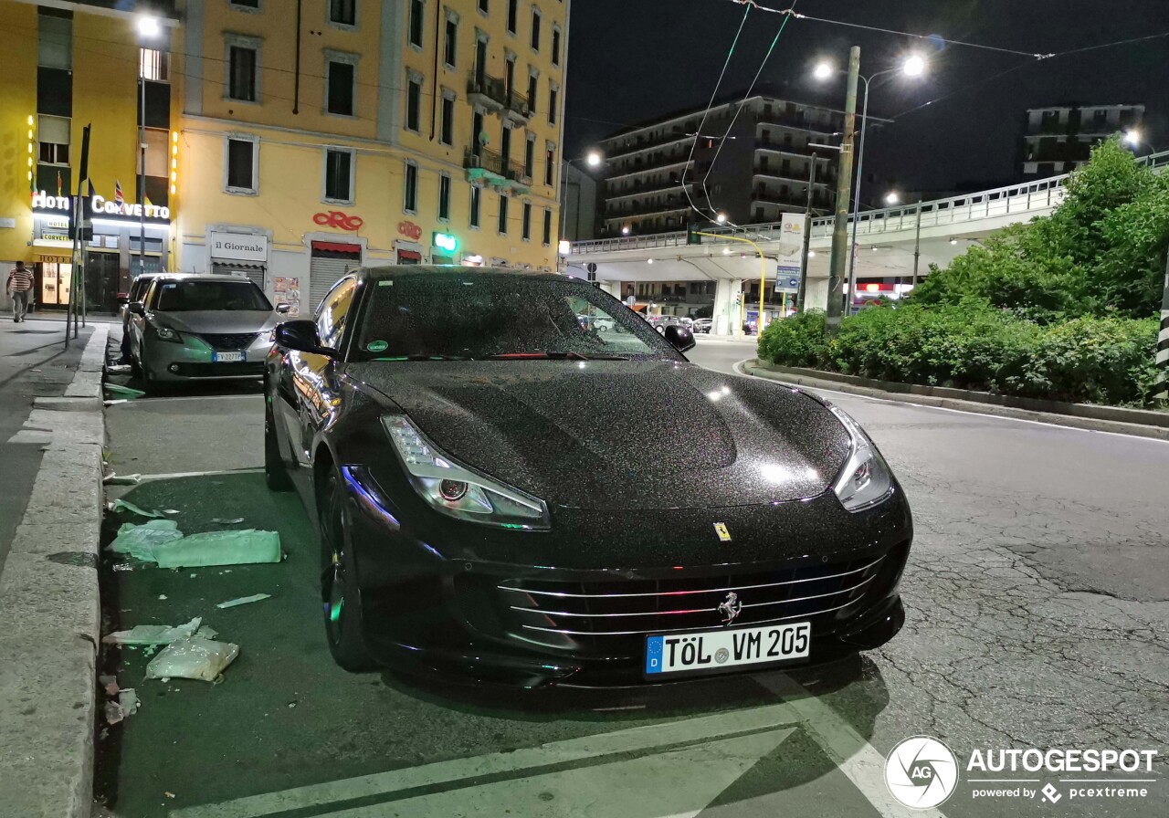 Ferrari GTC4Lusso