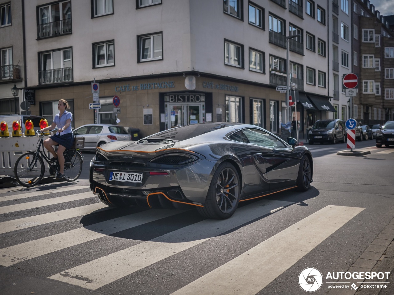 McLaren 570GT