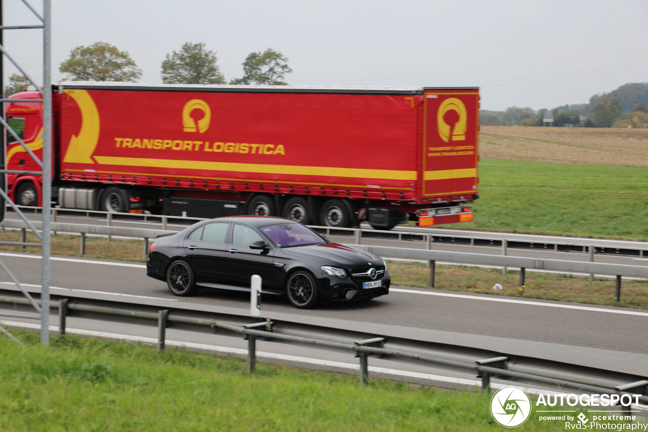 Mercedes-AMG E 63 S W213