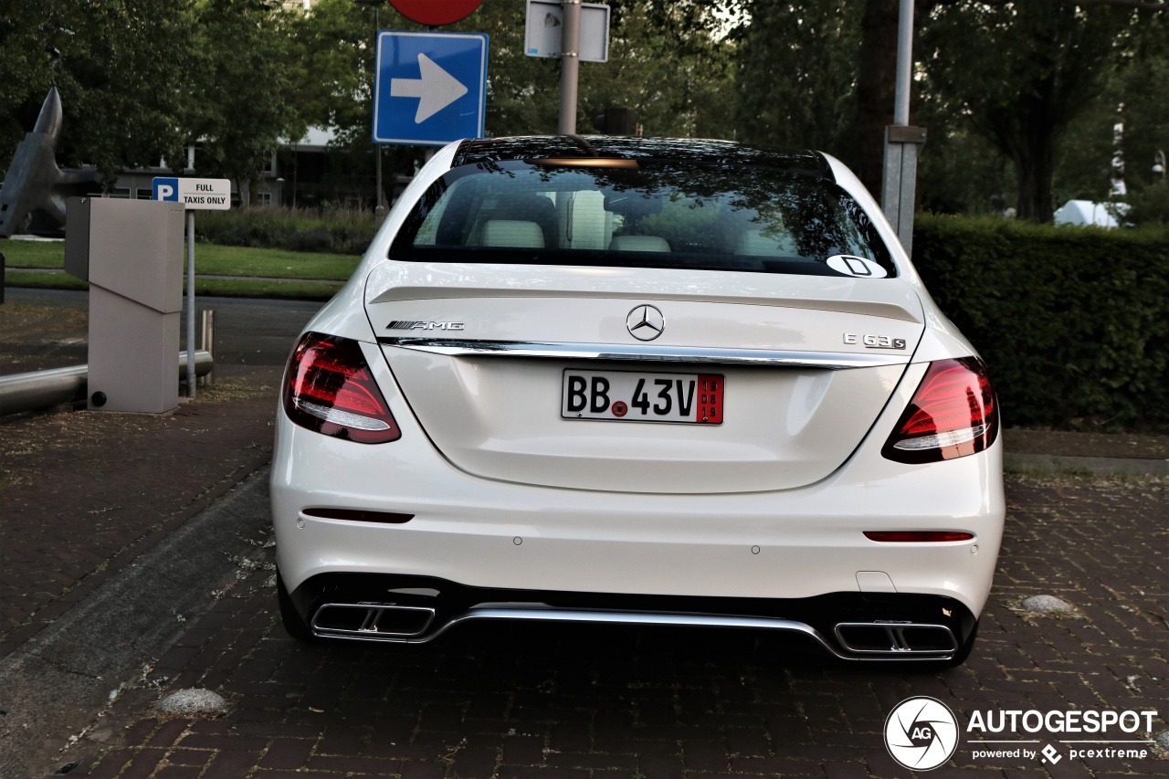 Mercedes-AMG E 63 S W213