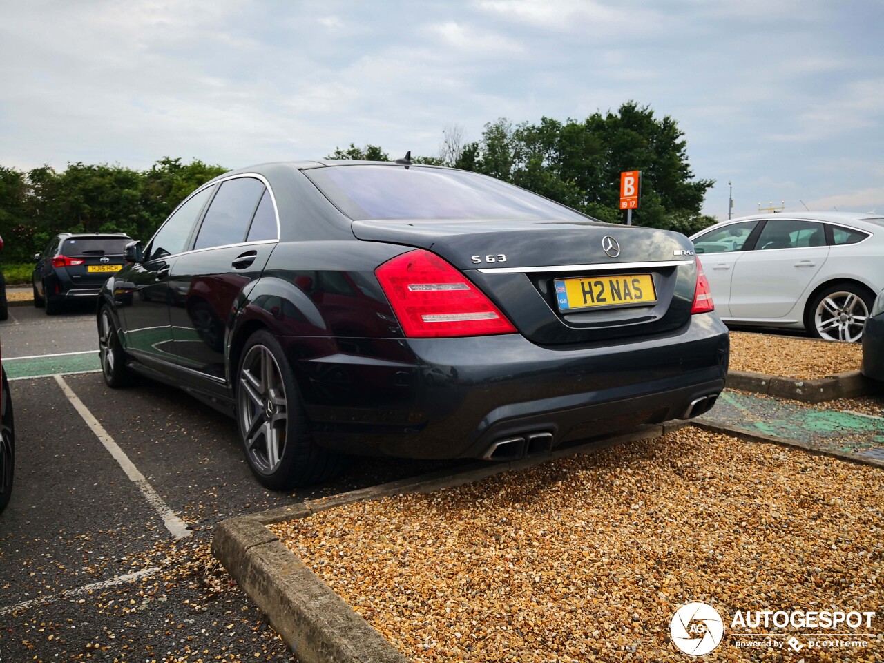 Mercedes-Benz S 63 AMG W221 2011