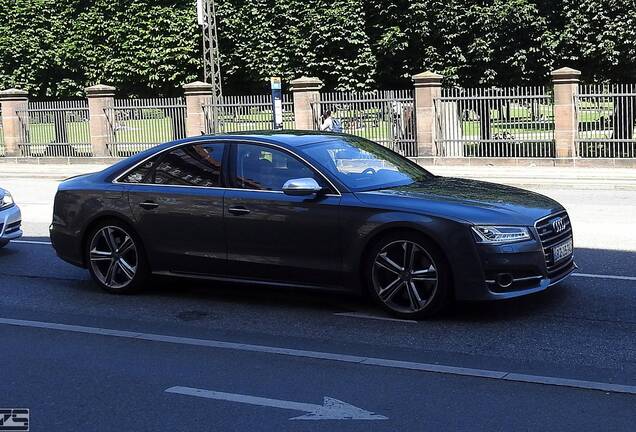 Audi S8 D4 2014