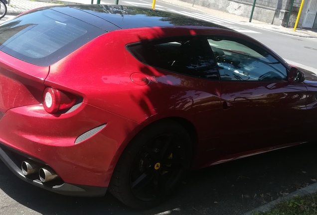 Ferrari FF