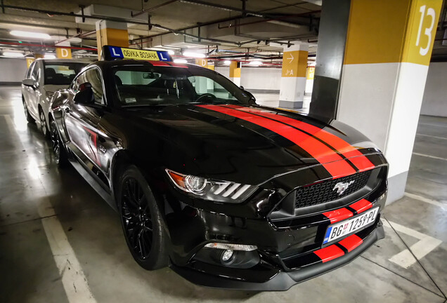 Ford Mustang GT 2015