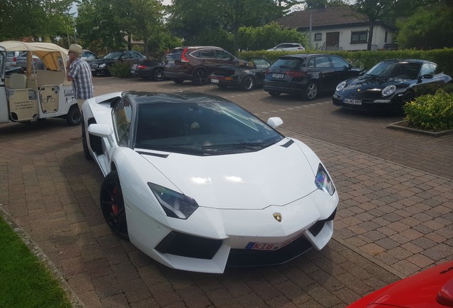 Lamborghini Aventador LP700-4 Roadster