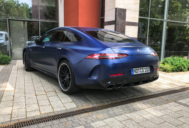 Mercedes-AMG GT 63 S X290