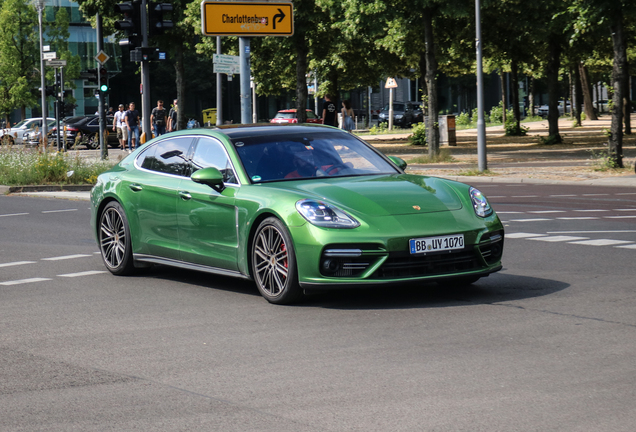 Porsche 971 Panamera Turbo Executive