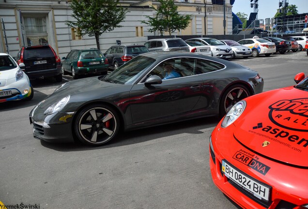 Porsche 991 50th Anniversary Edition