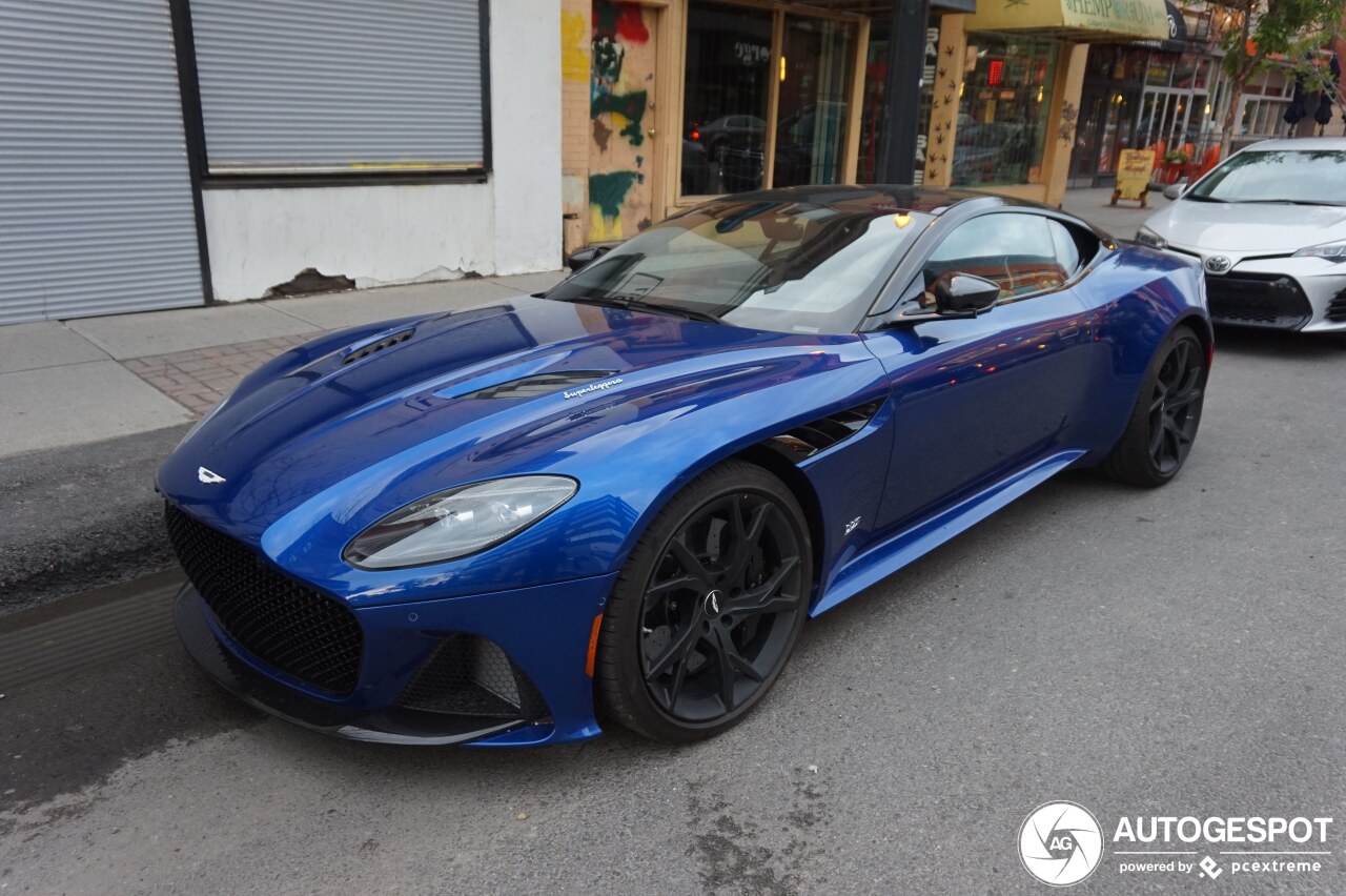 Aston Martin DBS Superleggera