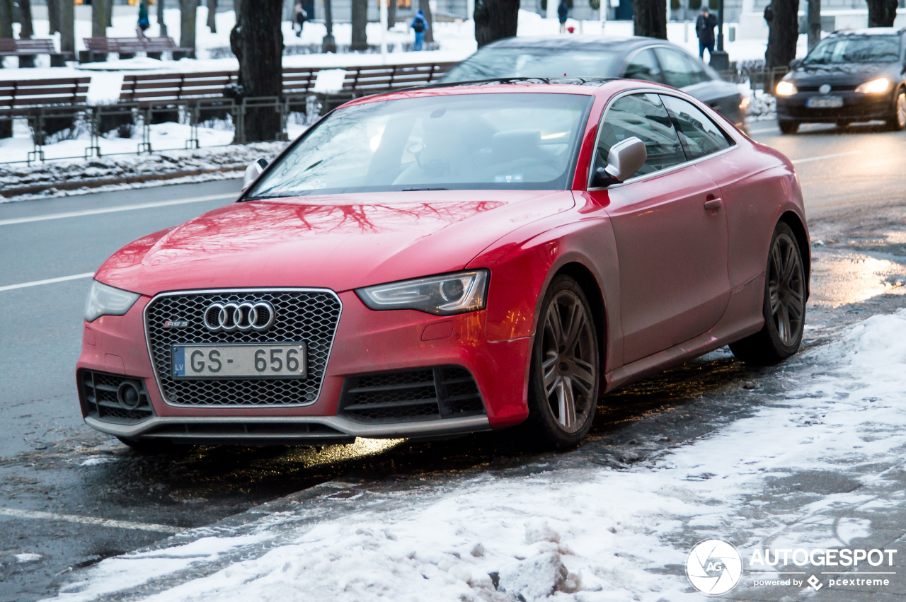 Audi RS5 B8 2012