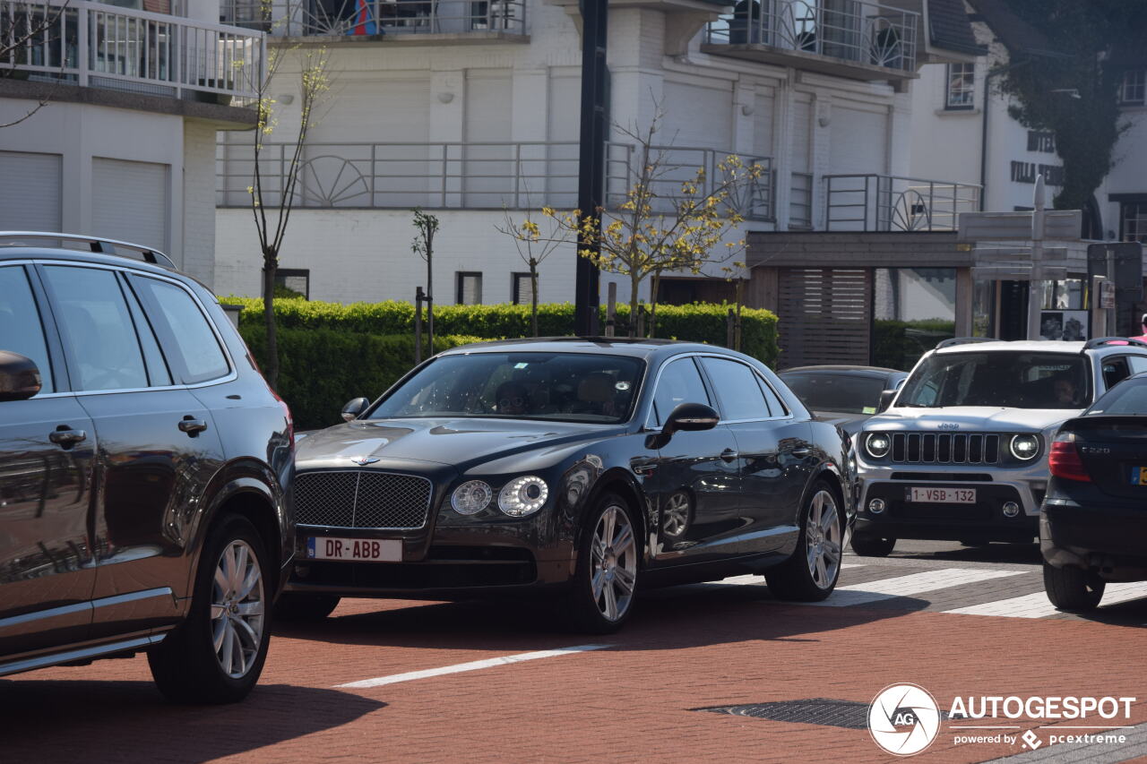 Bentley Flying Spur V8