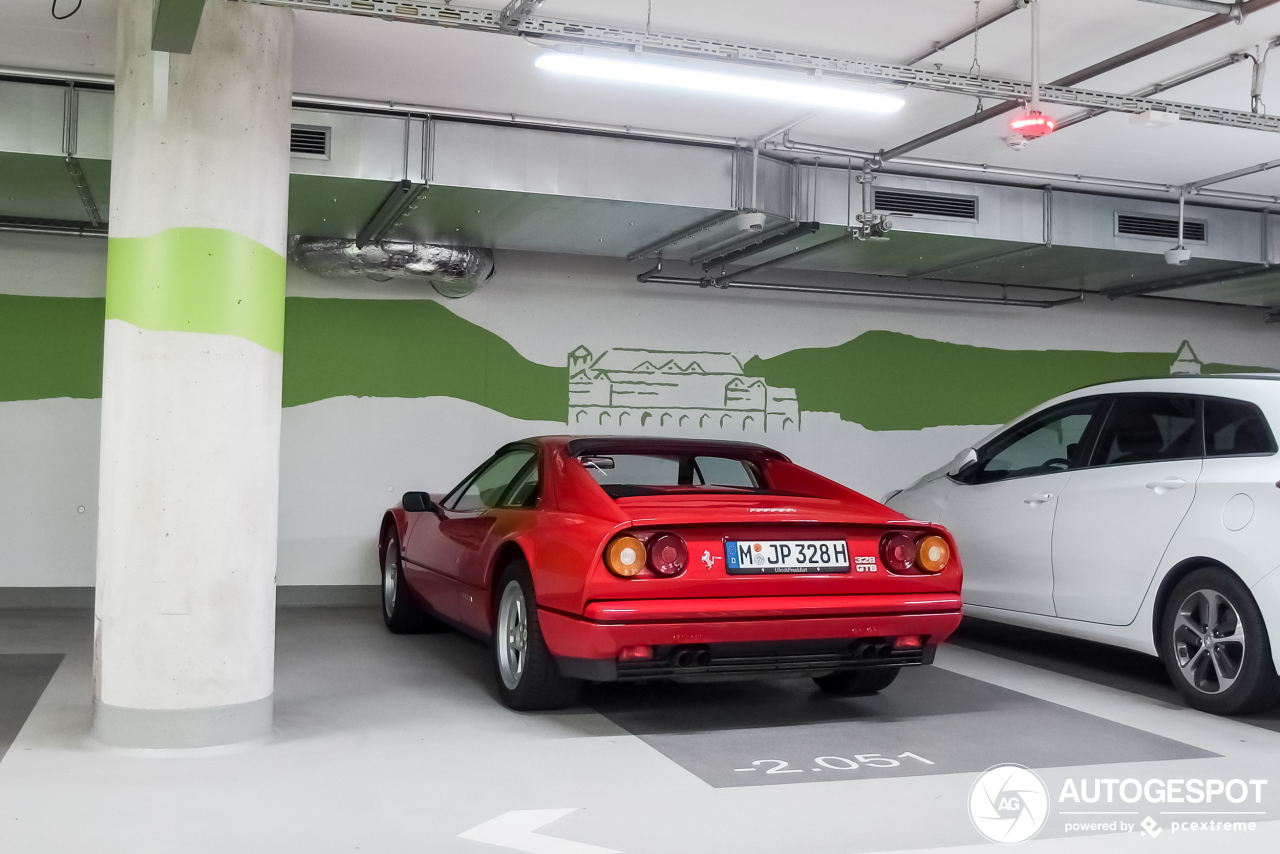 Ferrari 328 GTB