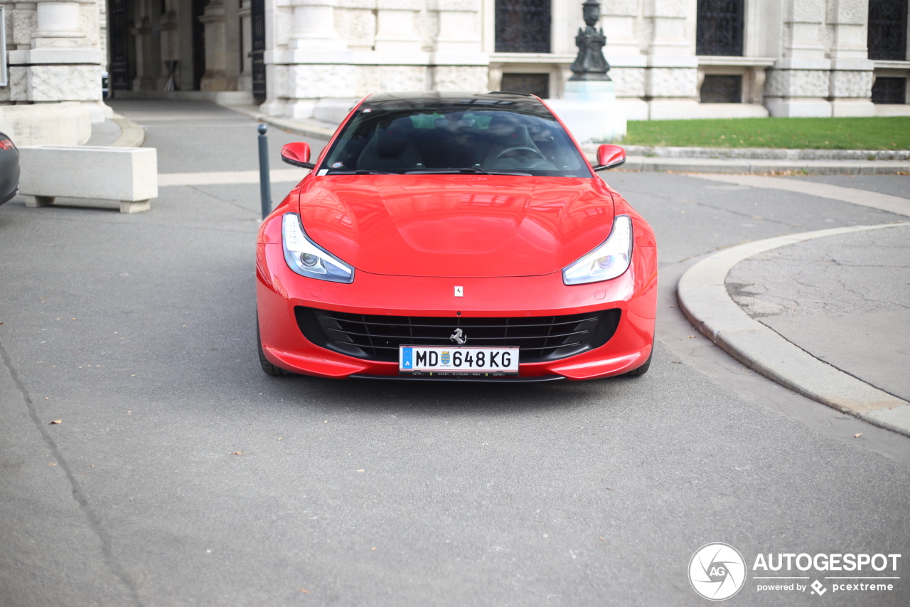 Ferrari GTC4Lusso