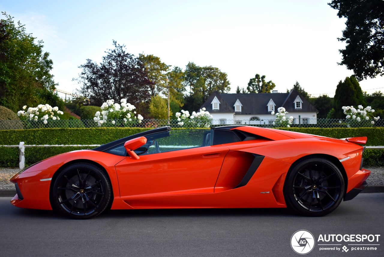 Lamborghini Aventador LP700-4 Roadster