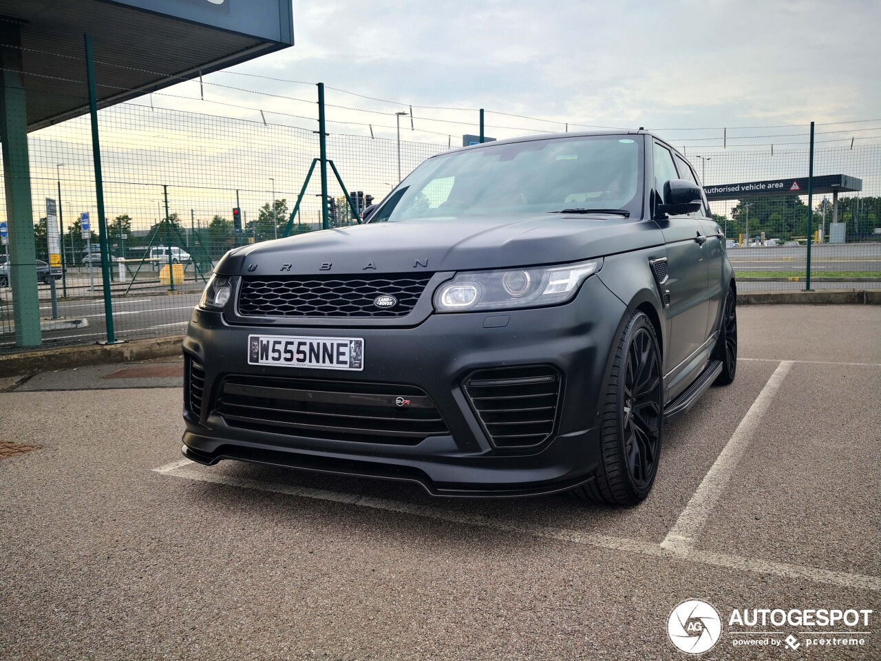 Land Rover Urban Range Rover Sport SVR