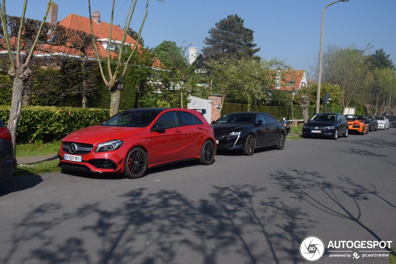 Mercedes-AMG A 45 W176 2015