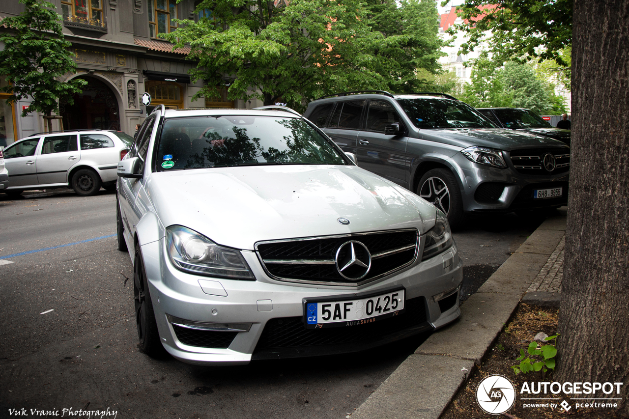 Mercedes-Benz C 63 AMG Estate 2012