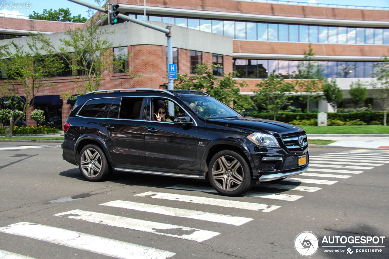 Mercedes-Benz GL 63 AMG X166