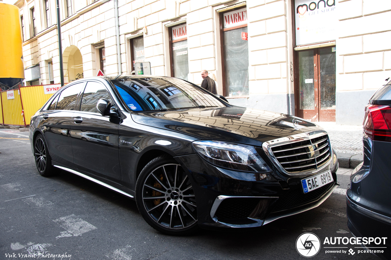 Mercedes-Benz S 63 AMG V222